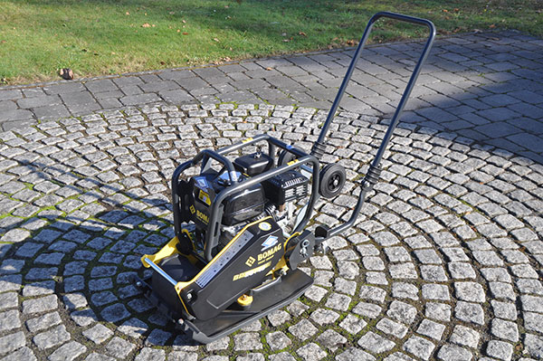 Bomag Rüttelplatte BVP 18/45 I Benzin
